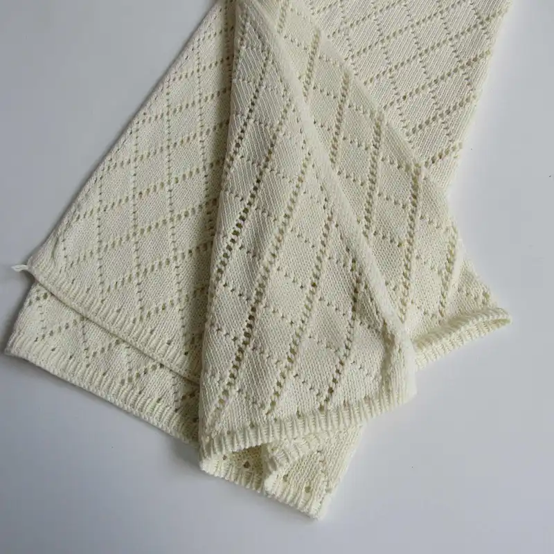 100% cotton knitted baby blanket