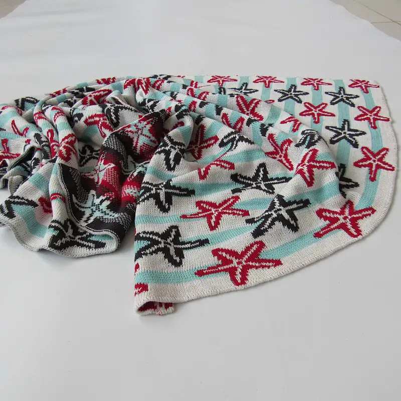 Starfish knitted baby blanket