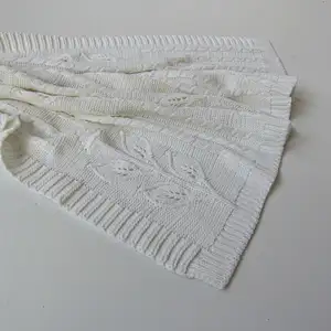 Solid color knitted baby blanket
