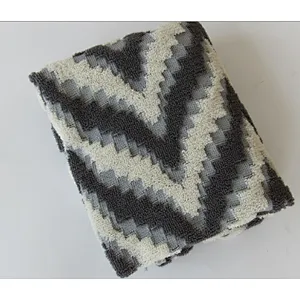 knitted zigzag blanket