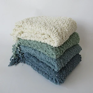 solid polyester knit woven tassels blanket with sequins