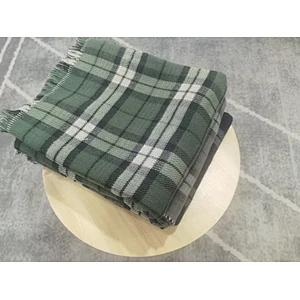yarn knitted acrylic  blanket for safa &bed