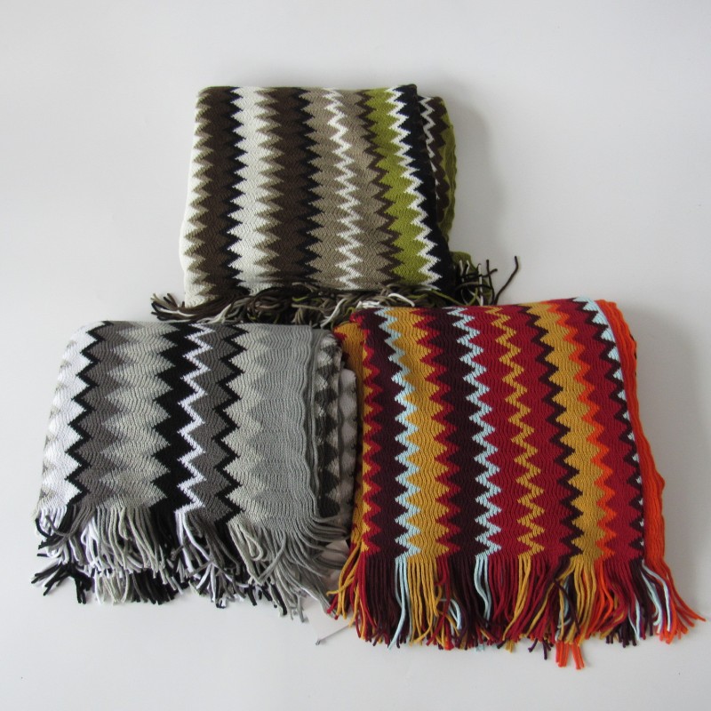 Zigzag acrylic knit woven fringe blanket with Oeko-tex 100