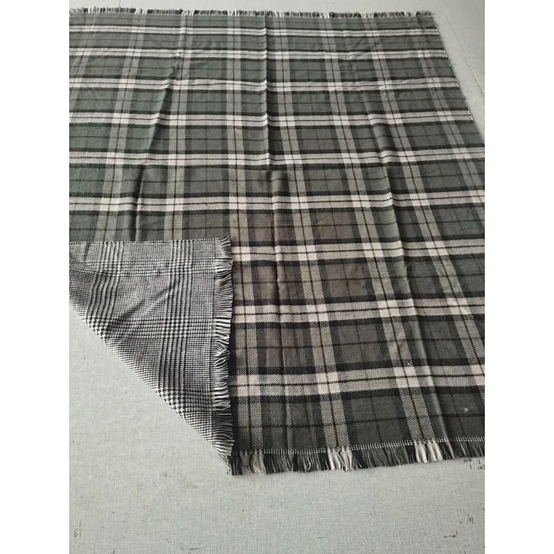 yarn knitted acrylic  blanket for safa &bed