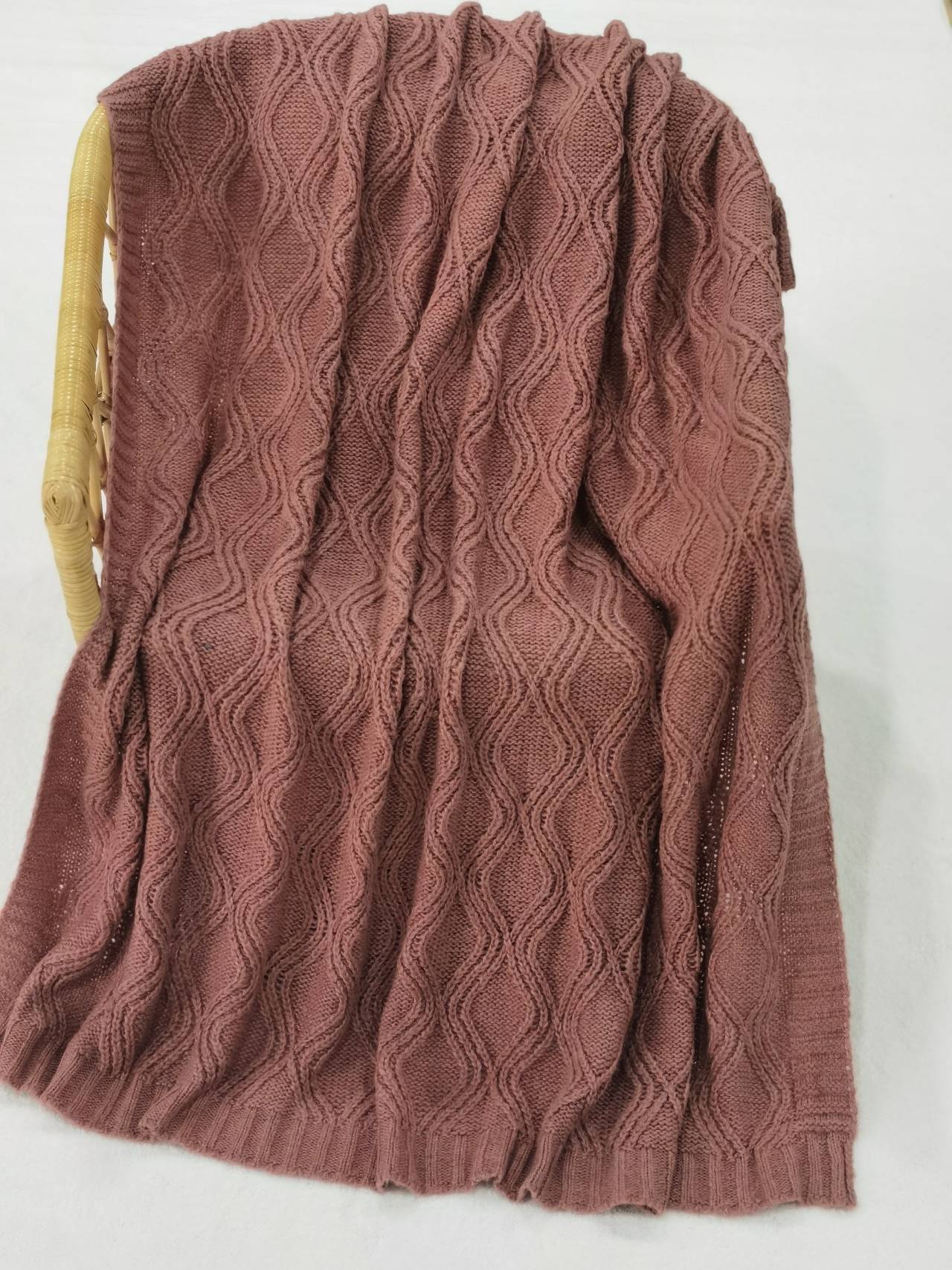 Multi - color diamond knit blanket