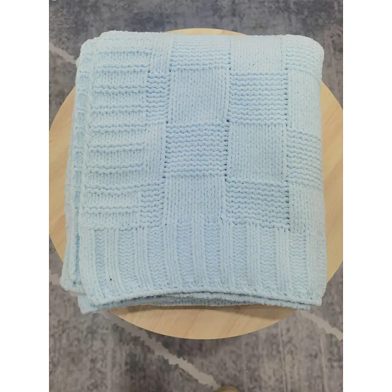 Blue square check chenille knitted cover blanket