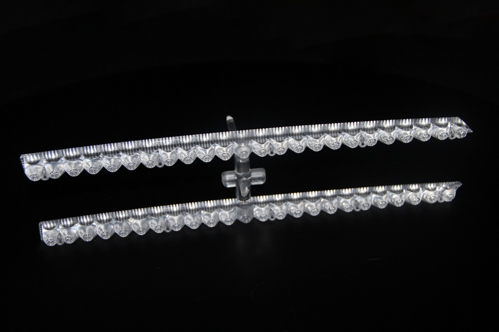 tail light guide plate