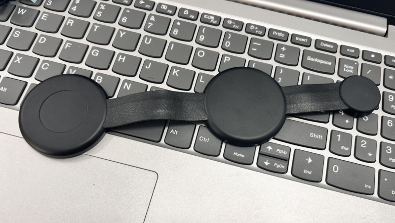 Mini 3 in 1 Foldable Wireless Charger with Keyring 15W Fast Charging Magnetic Charger