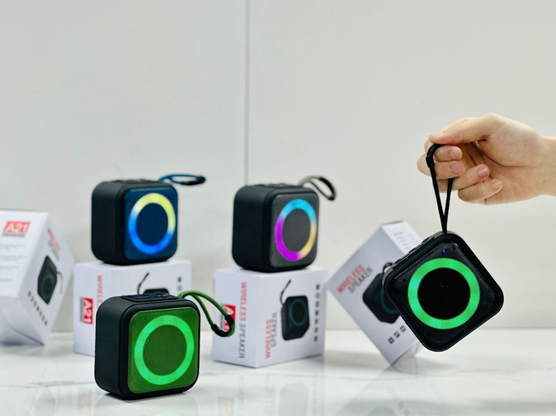 RGB Light 5W Bass Mini Wireless Portable Bluetooth Speaker
