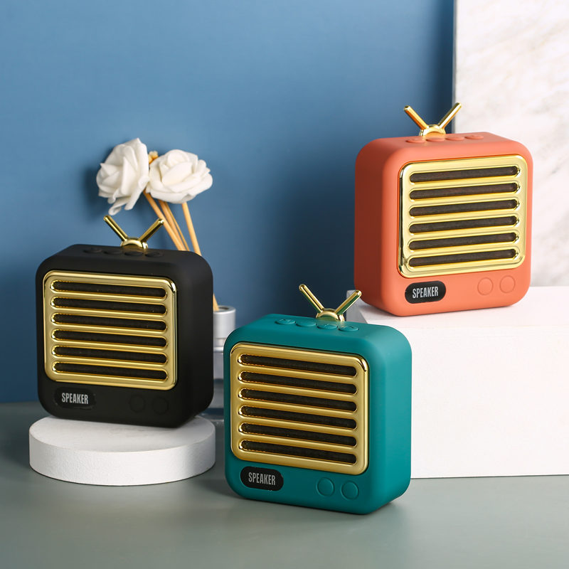 retro bluetooth speaker
