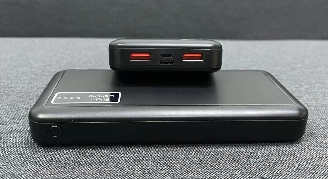 Portable Battery Charger 20000mAh Wireless Charger Powerbank Fast charger 22.5W