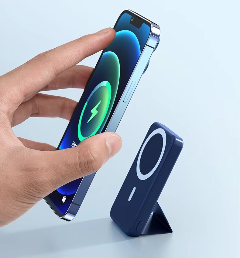 Portable Powerbank 10000mAh Magnetic Battery Pack With Foldable Stand Power Bank PD 20W Fast Charging