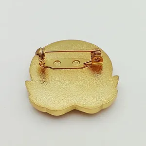 best seller 2019 Custom luxury 3d golden club lapel round pin metal id badge pin with Blue crystal for clothing labels custom
