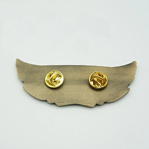 3D Badge & Emblem Product Type Metal Enamel Lapel Pin with car zinc alloy