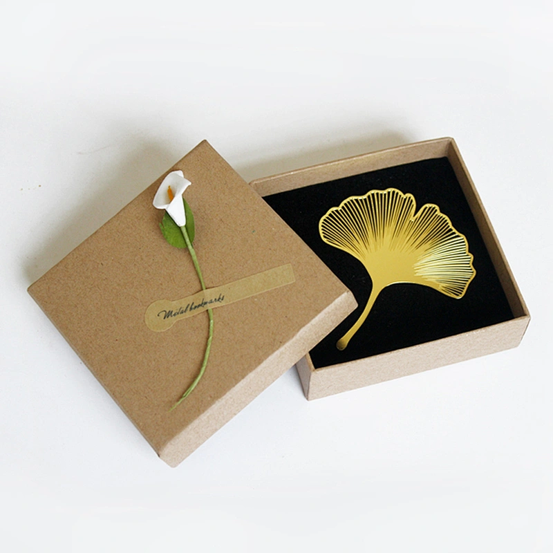 Custom flower shaped souvenir metal gold plated bookmarks