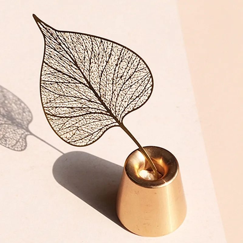 Custom flower shaped souvenir metal gold plated bookmarks