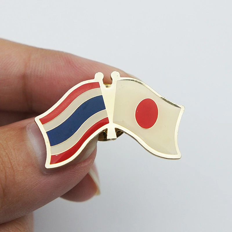 Custom Hard Epoxy Badge Holder Logo Soft enamel Lapel Pin metal suit coat pin