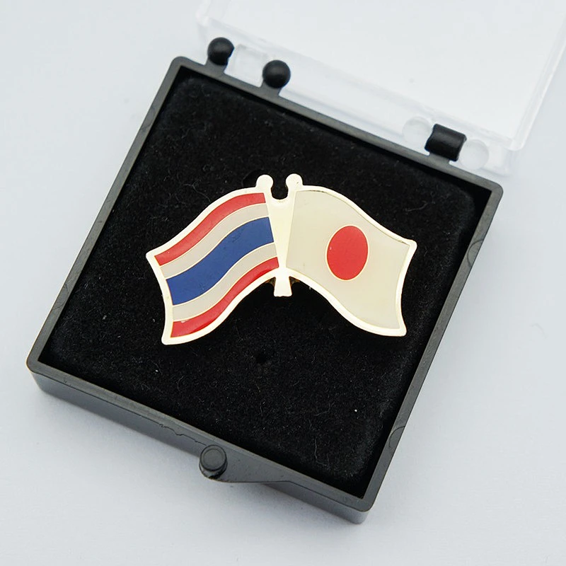 Custom Hard Epoxy Badge Holder Logo Soft enamel Lapel Pin metal suit coat pin