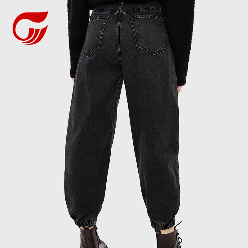 Elesticated slouchy trousers for women