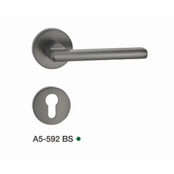 Súper calidad Gold zinc clásico de alto nivel exterior exterior euro mercado de aluminio aluminio moderno puerta de puerta
