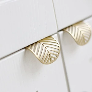 zinc alloy Modern unique design Chinese style classical gold  wardrobe handle