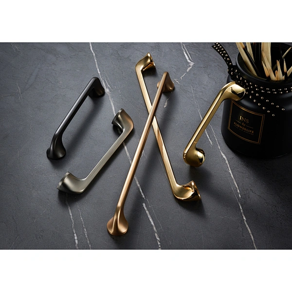 Ollie Light Luxury Quality Kitchen Cabinet Zinc Alloy Furniture Handle Pull For Bedroom or Kitchen