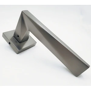 Newest Zinc Alloy Luxury Wooden Door Handle Design Modern Brass Lever Door Handle