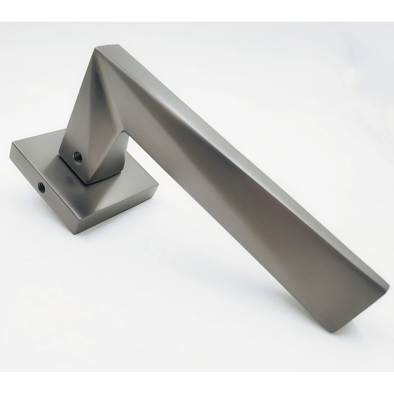 Newest Zinc Alloy Luxury Wooden Door Handle Design Modern Brass Lever Door Handle