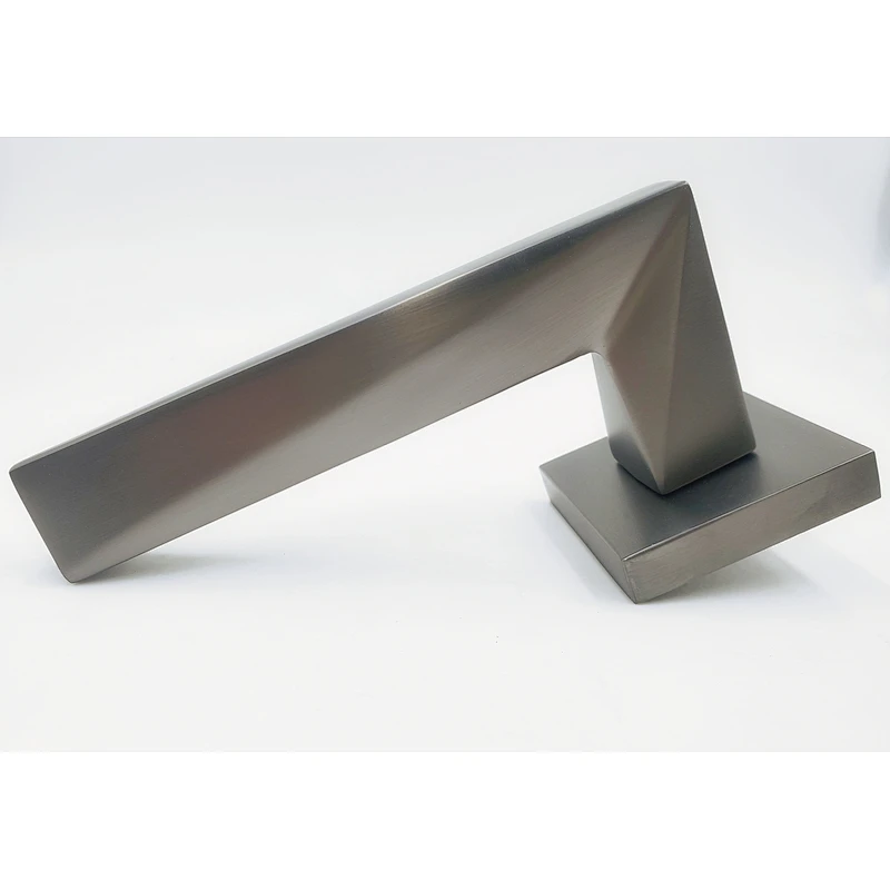 Newest Zinc Alloy Luxury Wooden Door Handle Design Modern Brass Lever Door Handle