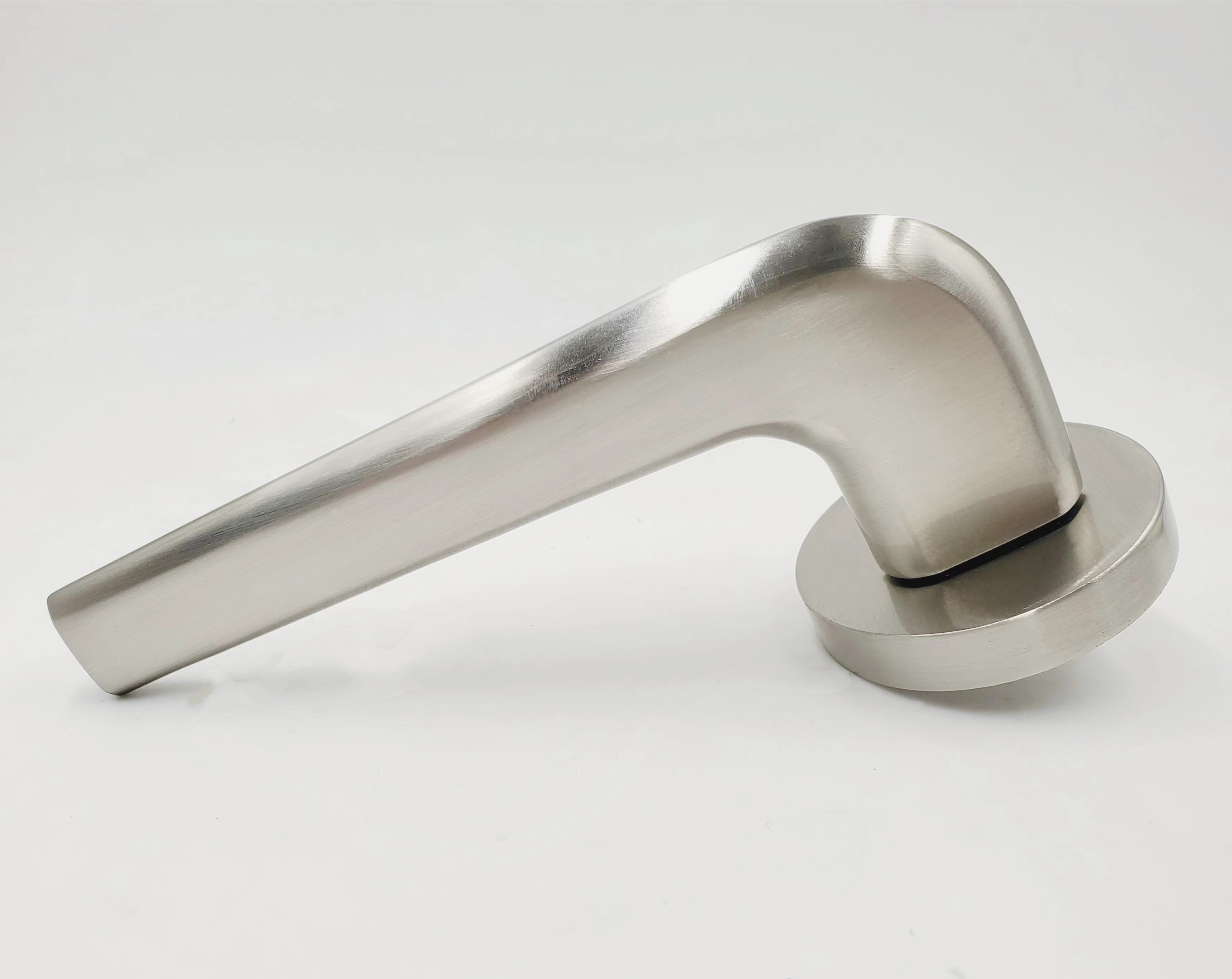 Euro designer aluminum room door hardware square black lever type door handle
