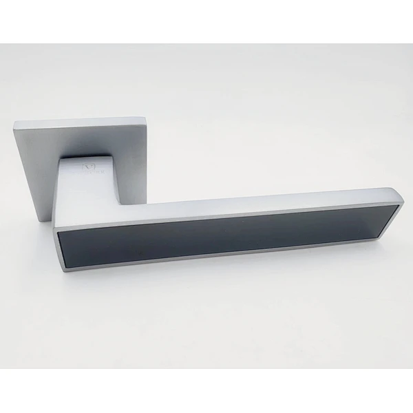 Mirror finished aluminum heavy duty wooden door handle lock privacy door handle