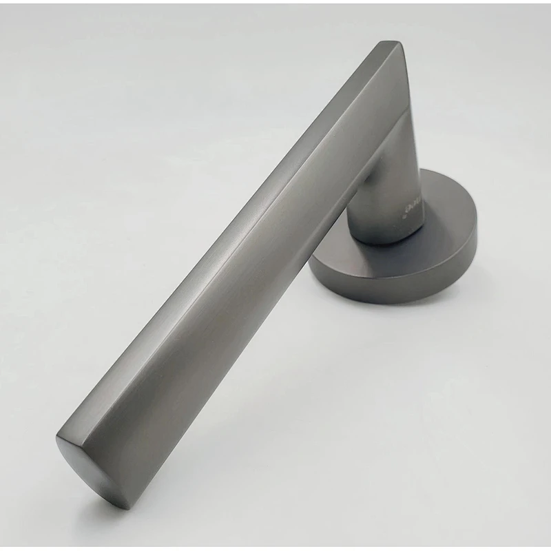 Zinc Alloy Modern Brushed Nickel Lever Door Handles Interior