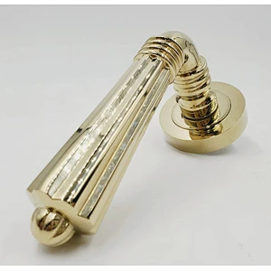 China hardware Polished zinc alloy finish house lock metal door handle for sale