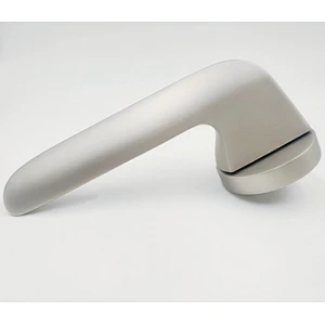 Accesorios de hardware de China Proveedor Venta caliente Varias manija de la puerta de aluminio