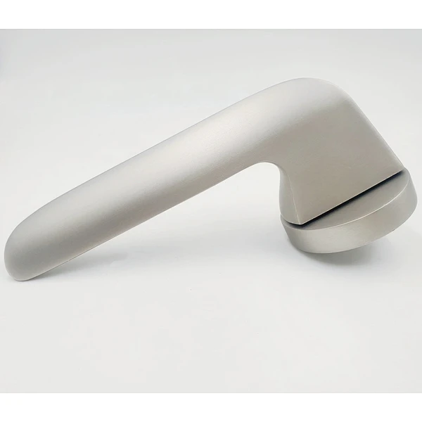 Accesorios de hardware de China Proveedor Venta caliente Varias manija de la puerta de aluminio