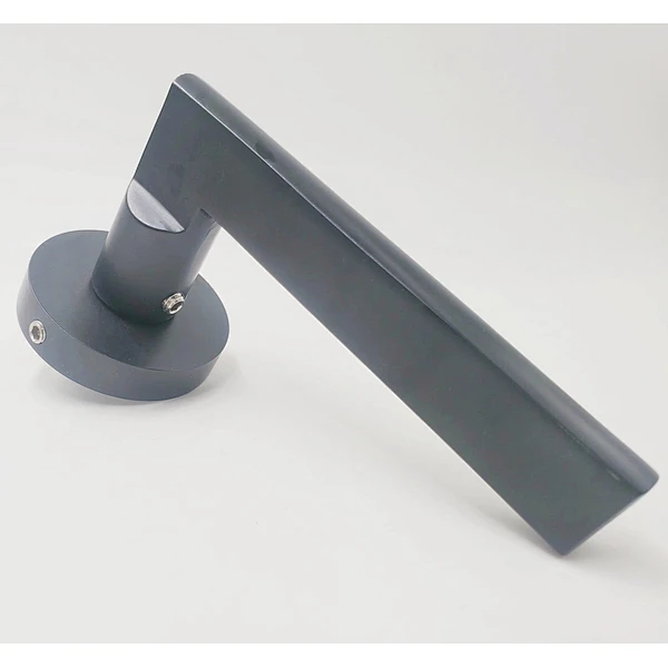 New Style Matt Black Hidden Door Handles Interior Zinc Alloy Lever Wooden Door Handles with Lock