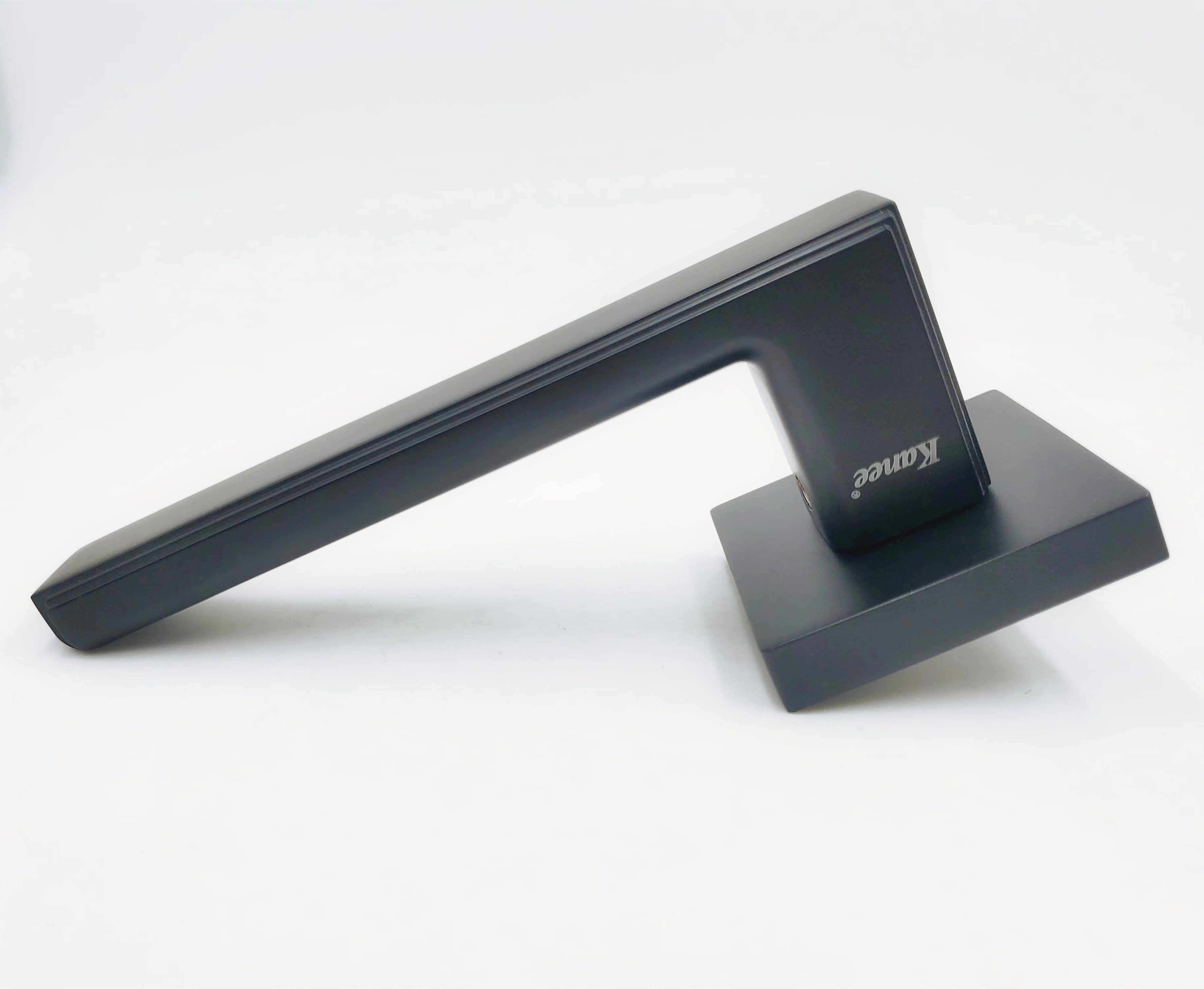 Wholesale Home Design zinc aluminum Hardware Security Door Handles Modern Luxury Door Handle