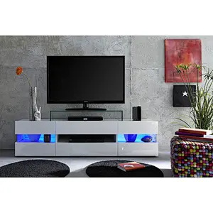TV BAR