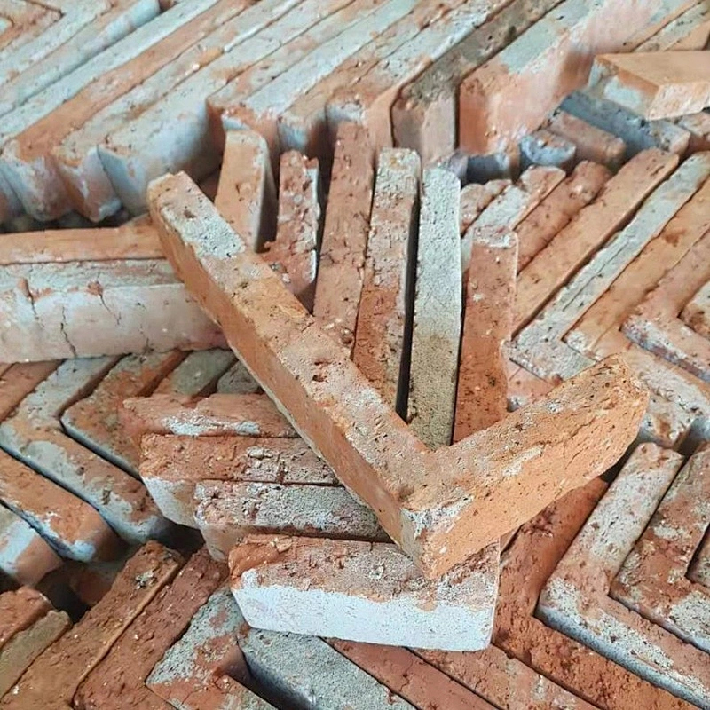 Red Old Thin Corner Brick