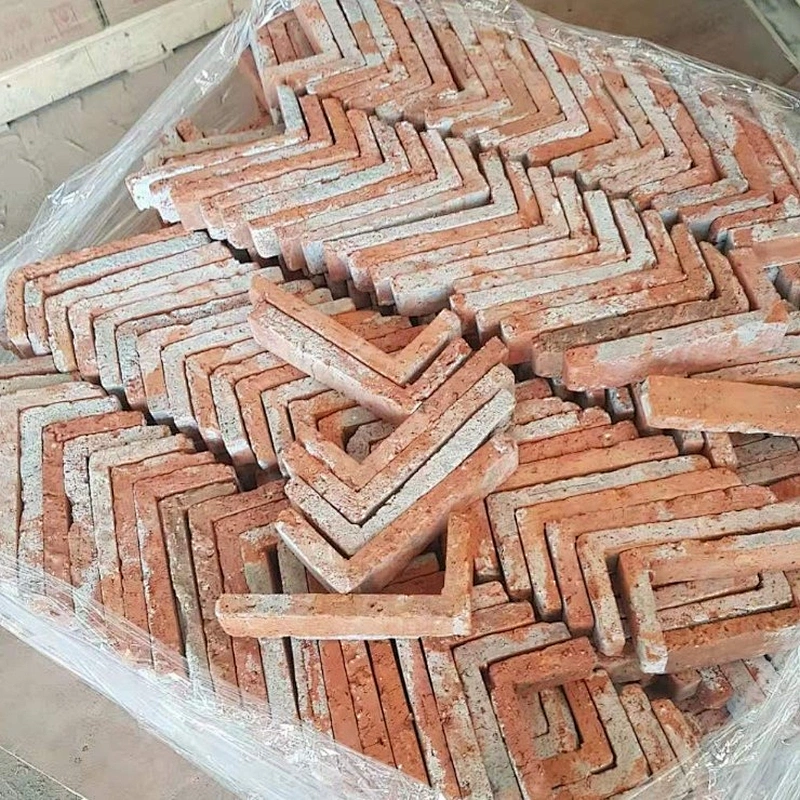 Red Old Thin Corner Brick