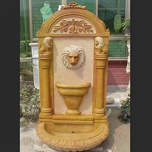 Garden Lion Wall Fountain