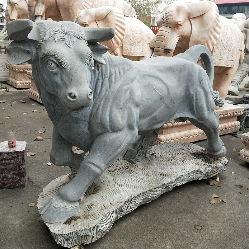 life size cow statue cow/cow sculpture