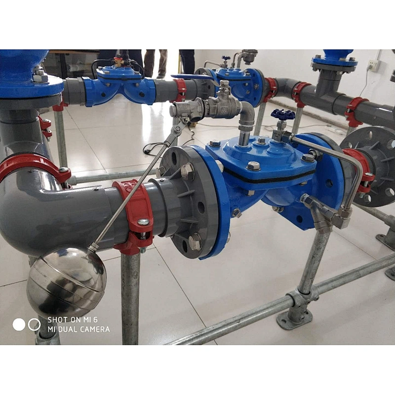 Vanne de commande à flotteur à distance de type diaphragme pour canalisation d'eau