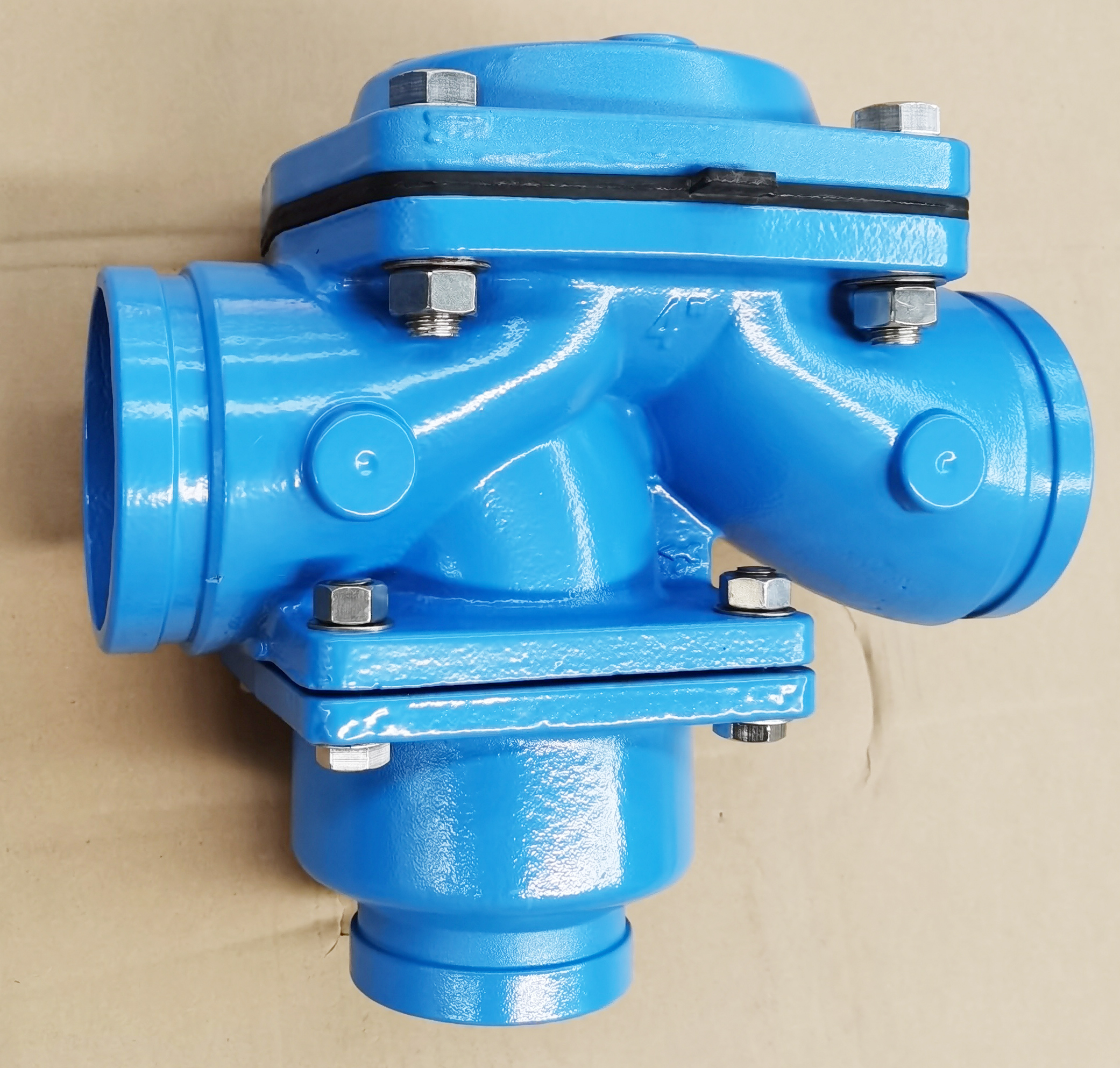 Backwash valve for irrigation water filter system