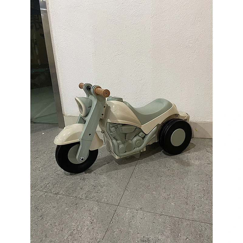 WDTR2301 New arrival children toy motorcycle without electricity slide with blowing bubbles machine music function