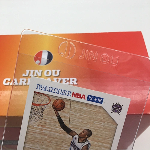 Custom JO-LN-CS45 Rigid PVC 3*4 inch Clear Card Saver Holder Card Saver with Fast Delivery