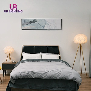Luxury Design Home Goose Feather Night Decorative Tripod Standing LED Table Light