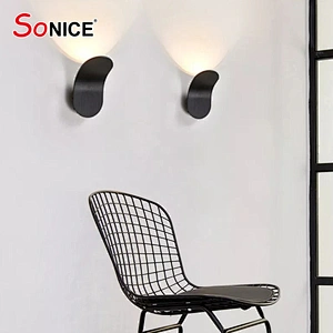 LED wall lamp