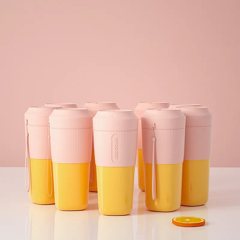 2020 New mini fruit juicer portable juicer