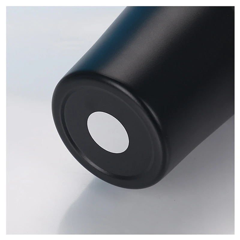 Double wall stainless steel vacuum insulated thermos with plastic handle